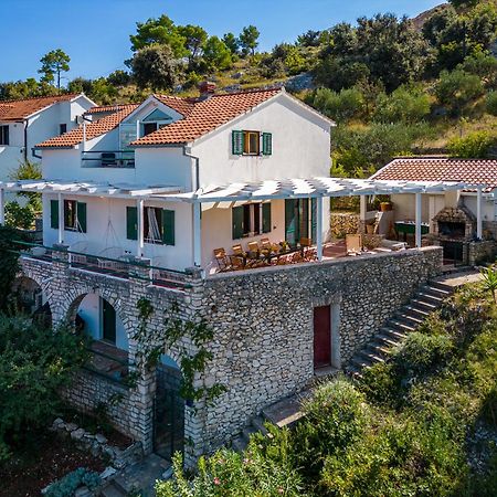 Vila Tudor Bobovisca Extérieur photo